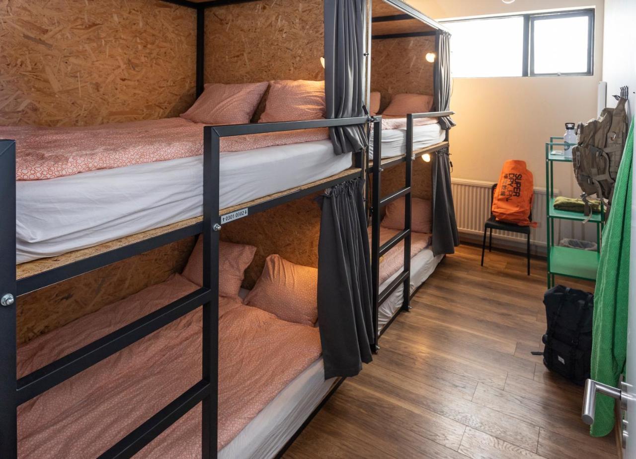 Vibrant Iceland Hostel Hafnarfjörður Exteriör bild