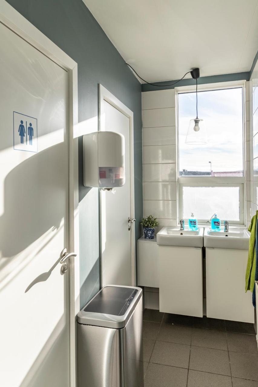 Vibrant Iceland Hostel Hafnarfjörður Exteriör bild